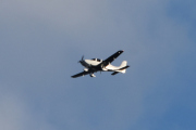 Morten 19 mai 2020 - LN-ITA over Høyenhall, det er Arild som kommer med sin Cirrus SR20 fra 2011