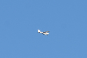 Morten 27 mai 2020 - LN-NRO over Høyenhall, det er Nedre Romerike Flyklubb som er ute med sin Cessna 172S Skyhawk SP fra 2009