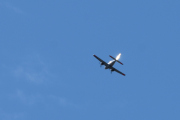 Morten 3 mai 2020 - LN-NAB over Høyenhall, klokken er 10.27. Jeg takker for oppvisningen - jeg holder meg her hjemme i hagen jeg og nyter flyene som kommer