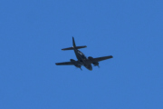 Morten 3 mai 2020 - LN-TTB over Høyenhall