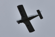 Morten 3 mai 2020 - OH-BGW over Høyenhall, det er en Piper PA-28-140 Cherokee Cruiser fra 1973