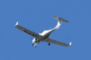 Morten 30 mai 2020 - LN-FTM over Høyenhall