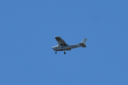 Morten 1. pinsedag 31 mai 2020 - LN-NRF over Høyenhall, det er en  Cessna 172S Skyhawk SP fra 2006 som kommer tidlig på morgenen