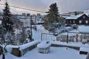 Morten søndag 1 mars 2020 - Velkommen til Høyenhall, bilde er fra verandaen hvor jeg tar bilder av fly over Høyenhall. Som dere ser så har det kommet en del snø