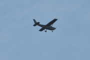 Morten 17 oktober 2020 - LN-EDB over Høyenhall, det er Sameiet LN-EDB som er ute med sin Cessna 182S fra 1999 og den holder til på Kjeller flyplass denne også