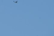 Morten 22 juli 2021 - Mikrofly over Høyenhall, men jeg fikk den med en fugl nederst i bilde