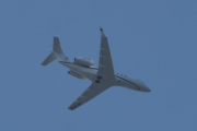 Morten 23 juli 2021 - LN-STB besøker Høyenhall, og her er jetflyet som er et Bombardier BD100-1A10 Challenger 350