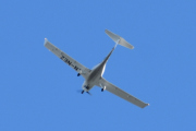 Morten 12 juni 2021 - LN-NEZ besøker oss igjen på Høyenhall, Diamond DA-40 TDI Diamond Star prøver seg fra en annen vinkel, men jeg er klar