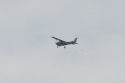Morten 6 juni 2021 - LN-MTT over Høyenhall, det er Rygge Flyklubb som er ute med sin Cessna 172M Skyhawk fra 1975