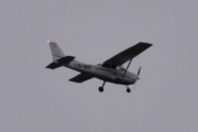 Morten 12 november 2021 - LN-NRF over Høyenhall, det er Nedre Romerike Flyklubb som flyr med sitt Cessna 172S Skyhawk