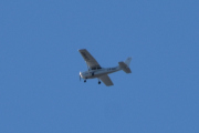 Morten 17 oktober 2021 - LN-NRF over Høyenhall, det er Nedre Romerike Flyklubb som kommer med sitt Cessna 172S Skyhawk fra 2006
