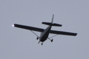 Morten 19 februar 2022 - LN-NRO besøker Høyenhall, dem flyr i sitt Cessna 172S Skyhawk og jeg takker for besøket