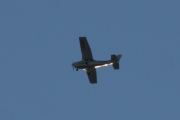 Morten 6 januar 2022 - Cessna kommer igjen over Høyenhall, det er Nedre Romerike Flyklubb som flyr her oppe
