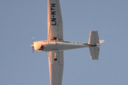 Morten 6 januar 2022 - LN-MTH besøker Høyenhall, selvfølgelig i posisjon med sitt Cessna 172N Skyhawk 100 II
