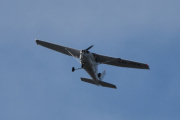 Morten 2 september 2021 - LN-TFK besøker Høyenhall, jeg husker han var litt streng når jeg prøvde og fly litt lavere og ta noen svinger