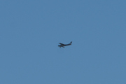 Morten 13 februar 2021 - Småfly over Høyenhall, og her kommer det tilbake, men litt for langt unna