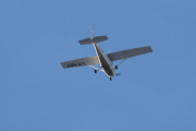 Morten 9 januar 2021 - LN-NRF over Høyenhall, det er en Cessna Aircraft 172S Skyhawk som Nedre Romerike Flyklubb eier