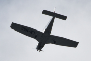 Morten 11 juli 2021 - LN-NAG besøker Høyenhall, det er en Piper PA-28-161 Warrior II