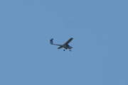 Morten 22 juli 2021 - Småfly over Høyenhall, men tenk om det er flere av dem. Jeg tror det er en Pipistrel Virus