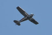 Morten 25 juli 2021 - LN-BDO besøker Høyenhall, her kommer det et spennende fly, det er en Cessna 170B fra 1956 som også var siste året den var i produksjon