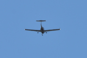 Morten 1 mai 2021 - LN-FTS over Høyenhall igjen, flyet har fire seter og i desember 2020 har det blitt levert over 2000 av disse flyene her