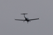 Morten 13 november 2021 - Småfly over Høyenhall, det er nok Oslo Flyklubb, men jeg kom for sent ut igjen