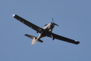 Morten 28 november 2021 - LN-FTS besøker Høyenhall, dem flyr sitt Diamond DA40 NG