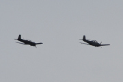 Morten 28 november 2021 - LN-FWP og G-CGFS over Høyenhall, herlige veteraner som startet fra Kjeller flyplass, er litt å tenke på det
