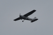Morten 13 mai 2021 - LN-NRF over Høyenhall, nå for vi besøk av Nedre Romerike Flyklubb som kommer med sitt Cessna Aircraft 172S Skyhawk