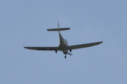Morten 24 mai 2021 - LN-NRA over Høyenhall, det er Nedre Romerike Flyklubb som kommer med sitt Aquila A211 AT01