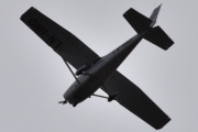 Morten 12 april 2022 - LN-NRO besøker Høyenhall, det er Nedre Romerike Flyklubb som kommer på besøk