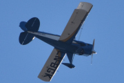 Morten 19 april 2022 - LN-BGK besøker Høyenhall, riktig navn på flyet er Acro Sport og den er fra 2008