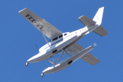 Morten 19 april 2022 - LN-XXA besøker Høyenhall, det er Scandinavian Aircraft som kommer på besøk