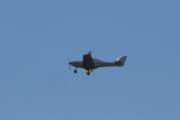 Morten 23 april 2022 - Småfly over Høyenhall, det er nok alt for langt unna