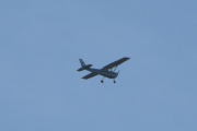 Morten 13 august 2022 - Cessna over Norsjø Ferieland, den er for langt unna