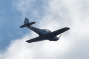 Morten 14 august 2022 - LN-FWP over Høyenhall. Ja, jeg er hjemme igjen og har sett deg før