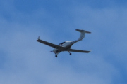 Morten 23 august 2022 - LN-FTM over Høyenhall, det er Oslo Flyklubb som er ute og flyr med Mike