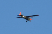 Morten 23 august 2022 - Super Cub over Høyenhall, nå tar jeg en sjanse, jeg så nemlig en sånn en på Flydagen på Kjeller