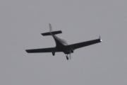 Morten 26 august 2022 - LN-YDM over Høyenhall, da kommer dem med sin Aerospool WT-9 Dynamic fra 2015