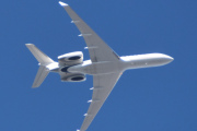 Morten 29 august 2022 - Jetfly over Høyenhall, kan det være en Bombardier?