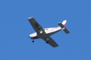 Morten 29 august 2022 - LN-NAG besøker Høyenhall, det er Foreningen NAG som kommer med sin Piper PA-28-161 Warrior II fra 1978
