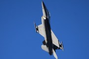 Morten 17 januar 2022 - Jagerfly F-16 besøker Høyenhall