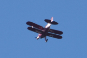 Morten 11 september 2022 - LN-AHN over Høyenhall, dette flyet kan lett gjøre aerobatiske øvelser som å fly opp ned for eksempel
