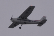 Morten 7 desember 2022 - LN-MTH besøker Høyenhall, det er Sameiet LN-MTH med sin Cessna 172N Skyhawk 100 II fra 1979