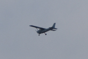 Morten 27 desember 2022 - LN-AGW over Høyenhall, jeg tror det er Gardermoen Flyklubb som er ute med sin Cessna 172S Skyhawk