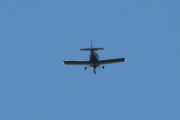 Morten 13 juli 2022 - Småfly over Høyenhall, kanskje det er en Tecnam eller en Van´s