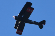 Morten 29 juli 2022 - LN-BDM besøker Høyenhall, du kan også bestille deg en flytur, jeg siterer: Vil du fly som fuglen, i et veteranfly med åpen cockpit? Ta del i spenningen ved å prøve en loop? Eller bare fly en rolig tur over Oslofjorden på en varm sommerdag med vinden i ansiktet? Kanskje vinke til familien på terrassen hjemme. Høre vindsus i vingestag og nyte utsikten, og følelsen av å fly i en virkelig klassiker, slik man gjorde i gamle dager