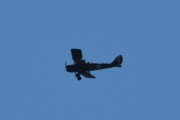 Morten 29 juli 2022 - Tiger Moth over Høyenhall, tar jeg ikke feil så er det Nedre Romerike Flyklubb Veteranflygruppa som er ute med sin de Havilland DH-82 Tiger Moth