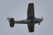 Morten 5 juli 2022 - LN-AGW besøker Høyenhall, hvis jeg skriver at alle småflyene bør være på Kjeller flyplass, blir det galt?