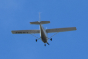 Morten 5 juli 2022 - LN-NRF over Høyenhall, det er Nedre Romerike Flyklubb som kommer med sin Cessna 172 Skyhawk